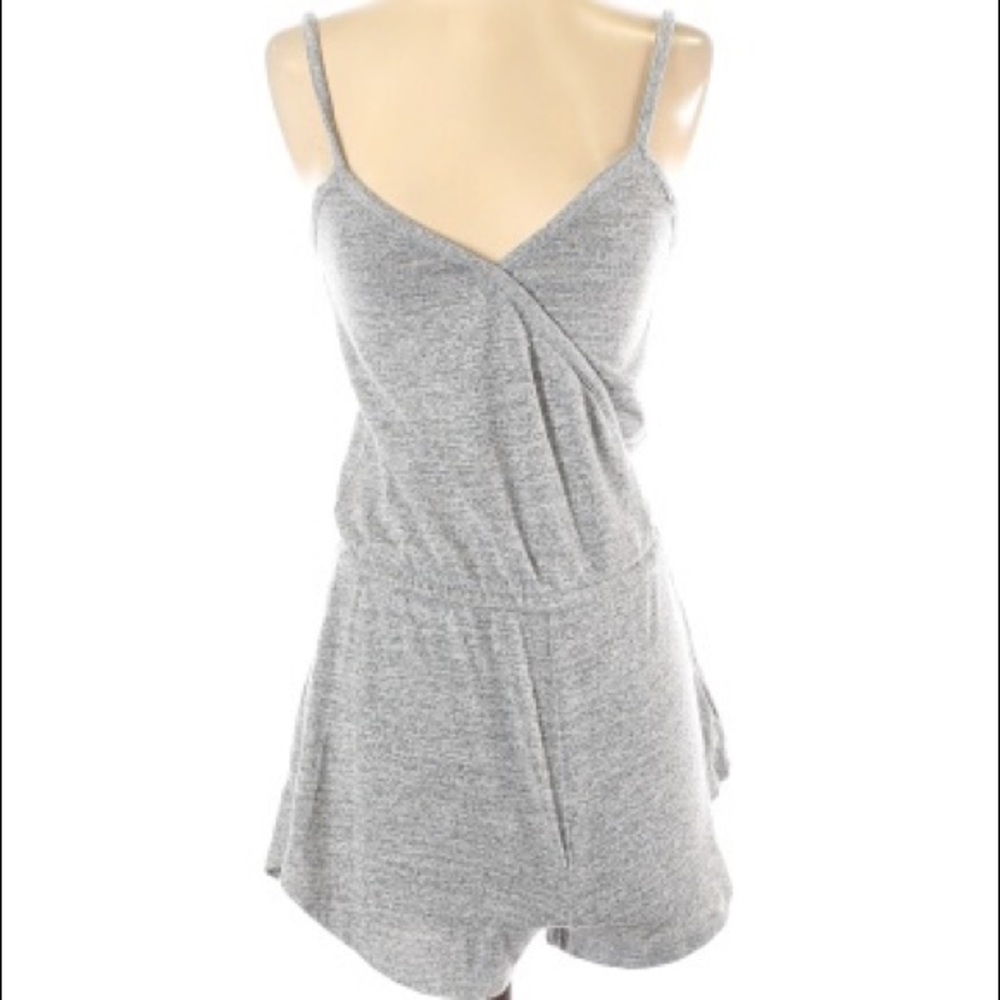 Golden by TNA BLACK Short Romper SZ M